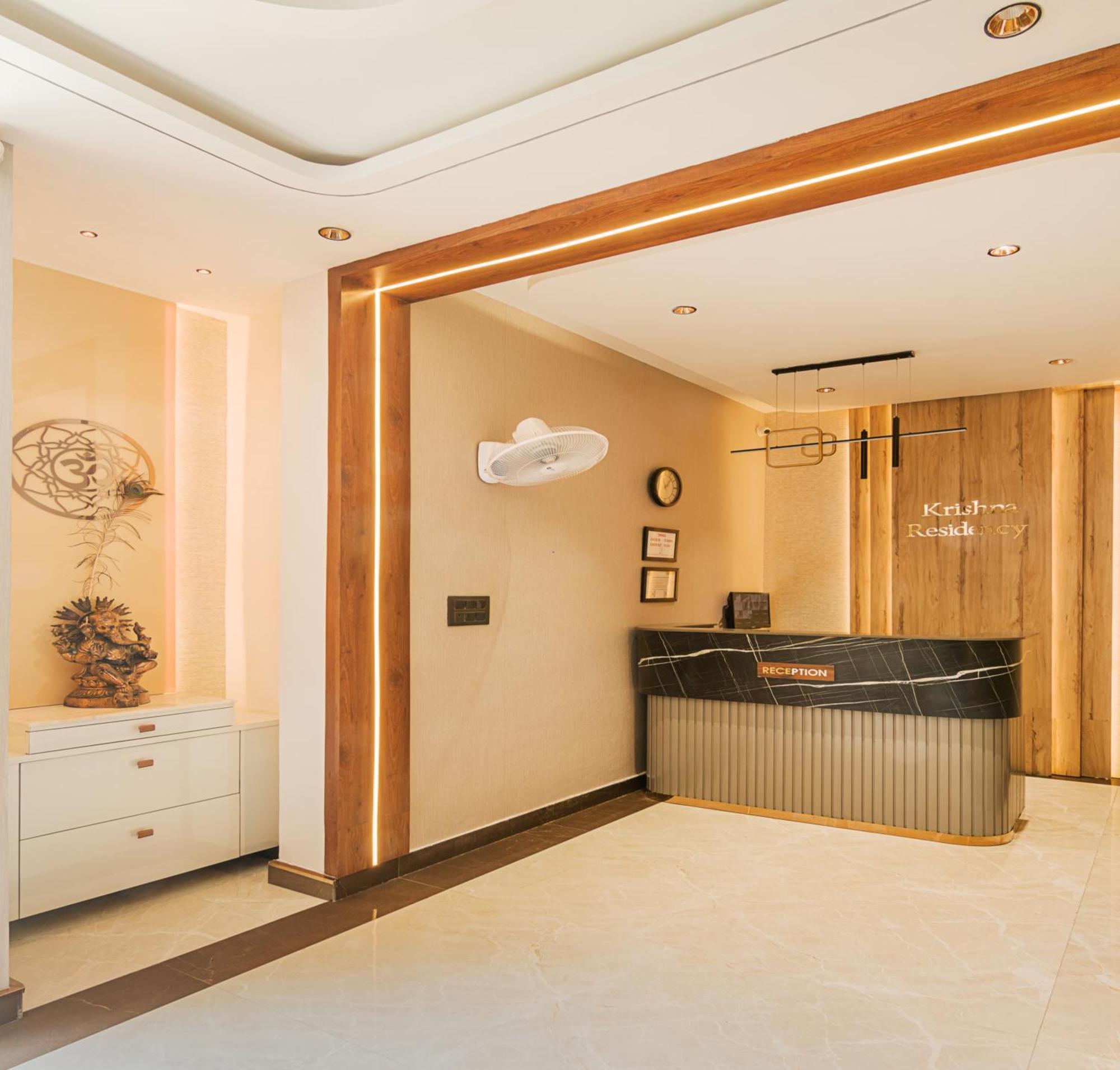 Krishna Residency - A Boutique Hotel Bareilly Exteriör bild